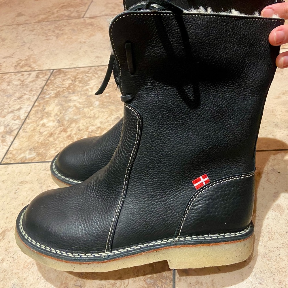 Duckfeet Boots women’s size 39